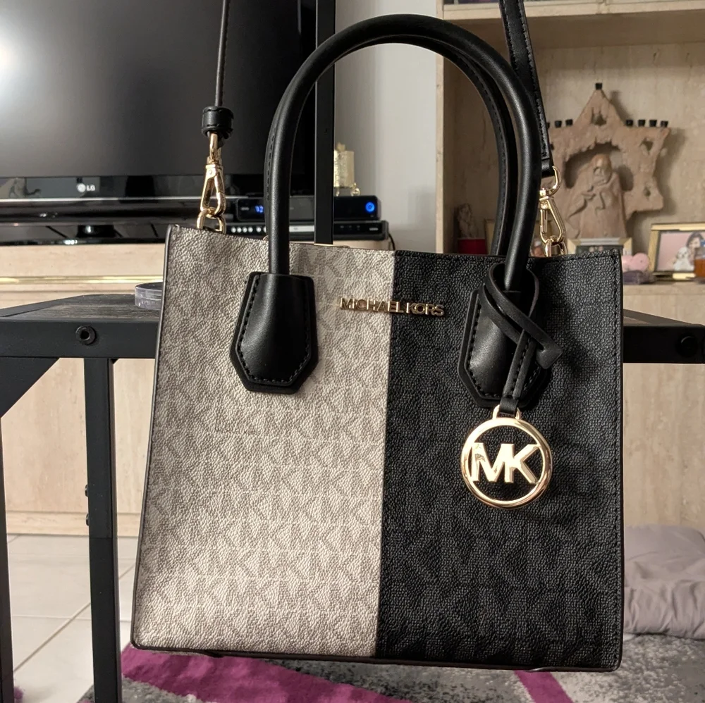Michael Michael Kors Black and Tan Mercer Mini Messanger Bag - Picture 4 of 8